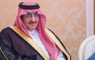 العتيبة يقر بدور الإمارات في عزل "بن نايف" ودعم " محمد بن سلمان"