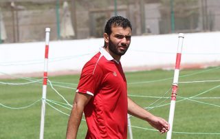 رغم أزمته مع البدرى.. متعب يشارك فى مران الأهلي