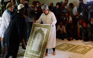 تاز: شبهات حول قيام السعودية بتمويل صاحبة المسجد المختلط بألمانيا