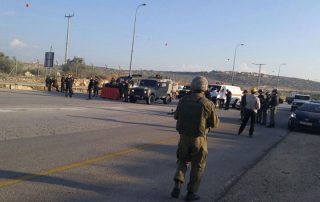 جيش الاحتلال يطلق النار على فلسطيني بعد محاولة دهس