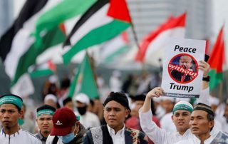 80 ألف إندونيسي يحتجون على قرار "ترامب" بشأن القدس