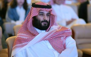 السعودية تمتص غضب المواطنين بصرف بدلات مواجهة غلاء المعيشة