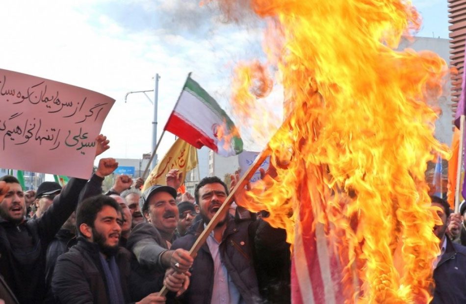 إيران-قطع-شبكة-الإنترنت-عشية-إحياء-ذكرى-قتلى-الاحتجاجات