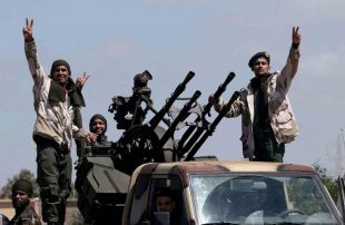 قوات-الوفاق-الليبية-تعلن-تدمير-8-آليات-لحفتر-جنوبي-طرابلس
