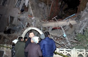 تركيا--ارتفاع-ضحايا-زلزال-ألازيغ-إلى-31-قتيلاً