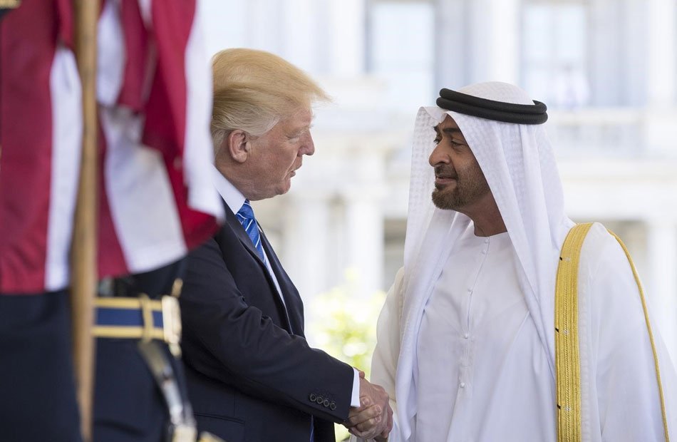 ترامب-يطالب-بن-زايد-باتخاذ-خطوات-لحل-الأزمة-الخليجية