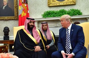 ترامب يحرج بن سلمان ويؤكد أن السعودية ستبرم اتفاق تطبيع مع إسرائيل