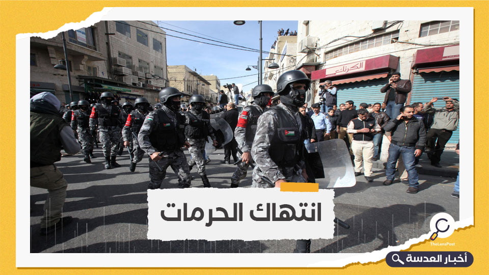 الشرطة الأردنية تعتدي على النساء في وقفة تضامنية مع فلسطين
