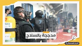 قوات الاحتلال تعتدي على 90 أسيرًا فلسطينيًا في سجن جلبوع