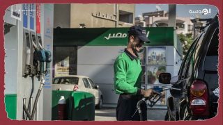 غضب شعبي في مصر بعد رفع الحكومة سعر الوقود