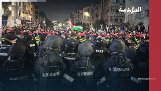 أمن مشدد وملاحقات واعتقالات: الأردن يُحبط احتجاجاً شعبياً قرب سفارة الاحتلال