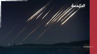  بئر السبع تحترق: صواريخ إيران تخرق عمق "إسرائيل" وتُصيب 18 مستوطناً