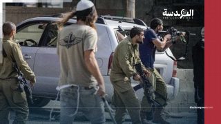 عباس يلتزم بالصمت.. هجمات المستوطنين تتصاعد والأمم المتحدة تندد بجرائم التهجير في الضفة