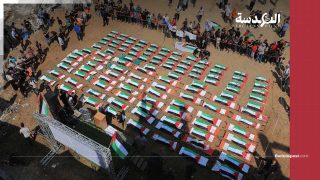 غزة تشيّع 112 شهيدًا من عائلة واحدة في أكبر جنازة بتاريخها